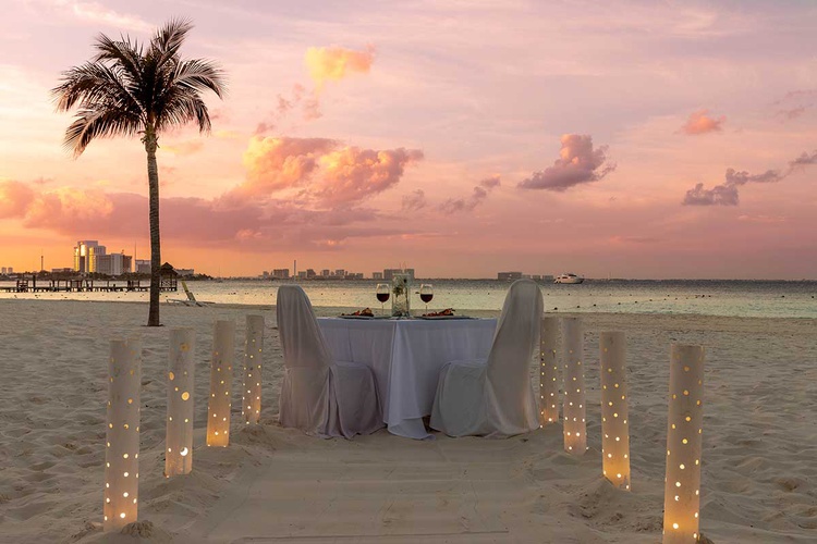 Dîner romantique Hotel Beachscape Kin Ha Cancún