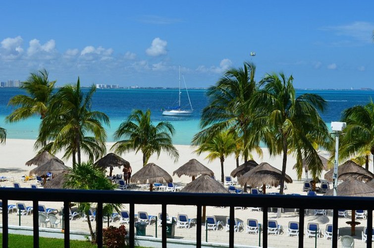 Balcon Hotel Beachscape Kin Ha Cancún